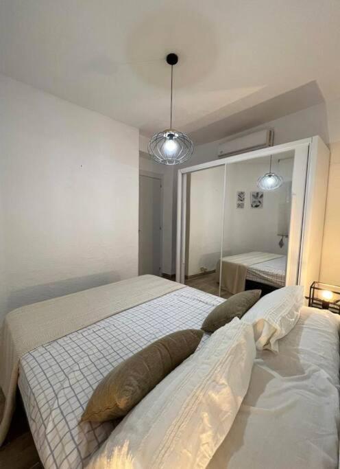 Apartamento Apartamento céntrico y en primera línea de playa Benidorm Exterior foto